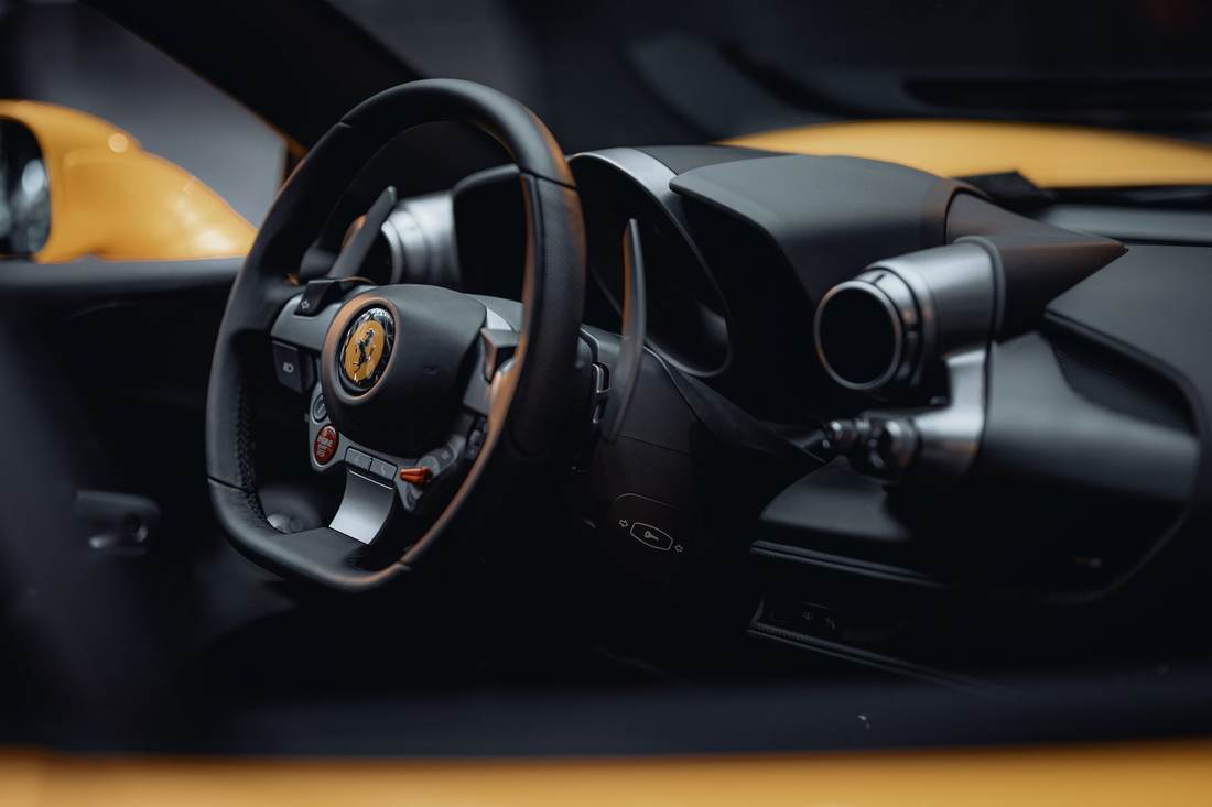 Luxury Car Rental & VIP Chauffeur