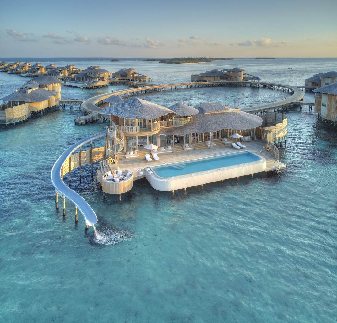 Ultra-Luxury Hotels & Private Islands